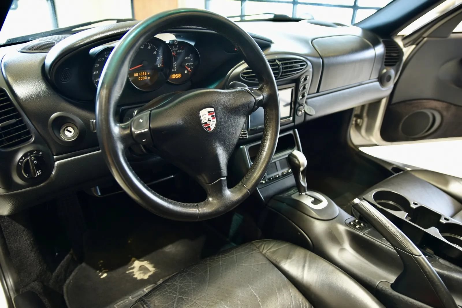 Used 2001 Porsche Boxster RWD image 18