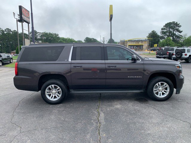 Used 2015 Chevrolet Suburban LT RWD image 4