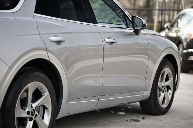 New 2026 Genesis GV70 2.5T Advanced image 8