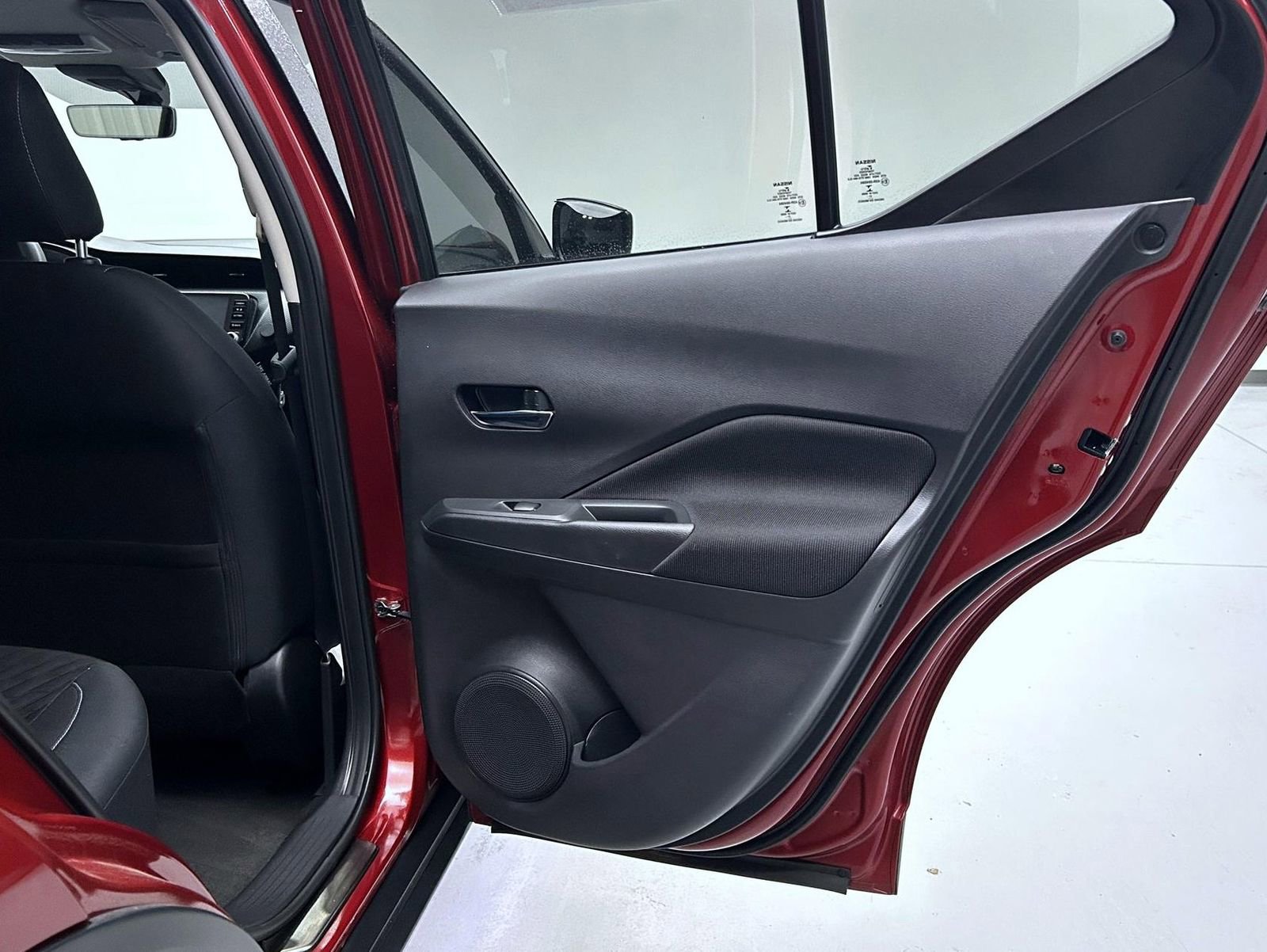 Used 2022 Nissan Kicks SV w/ Interior Electronics Package image 17