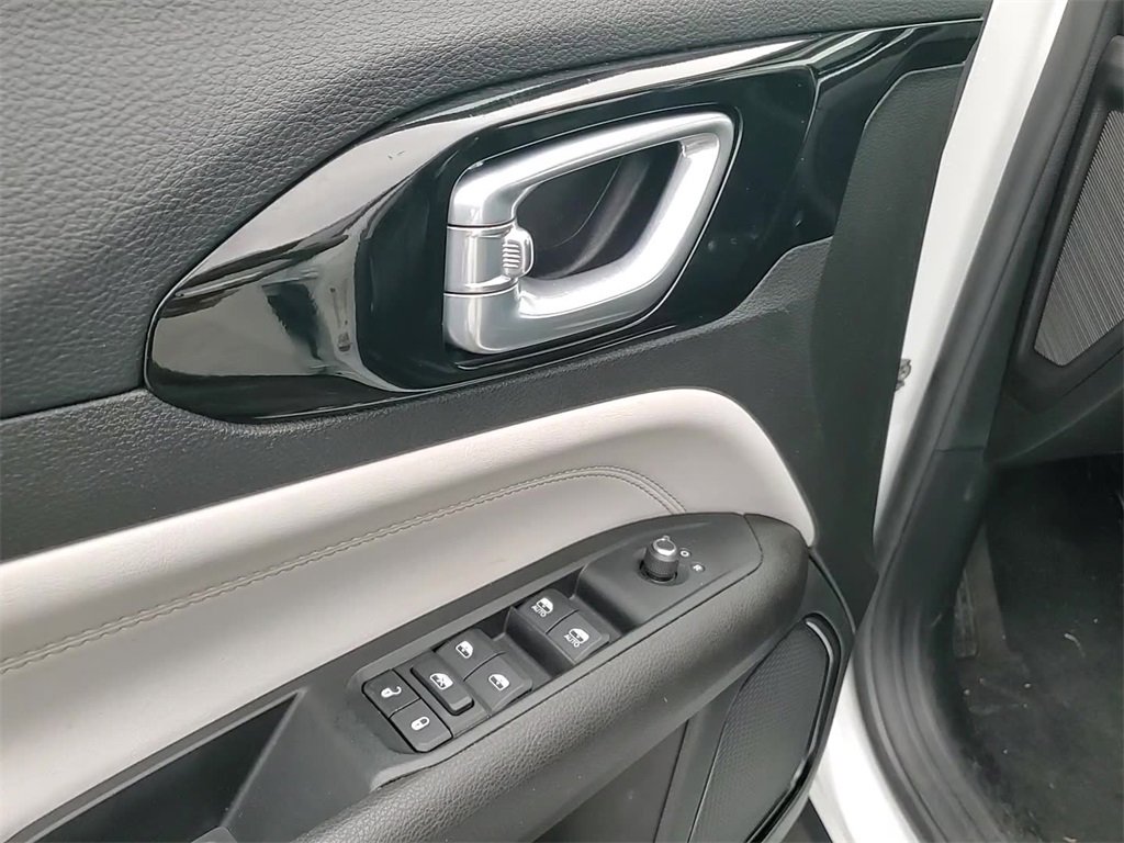 Used 2022 Jeep Compass Limited image 10