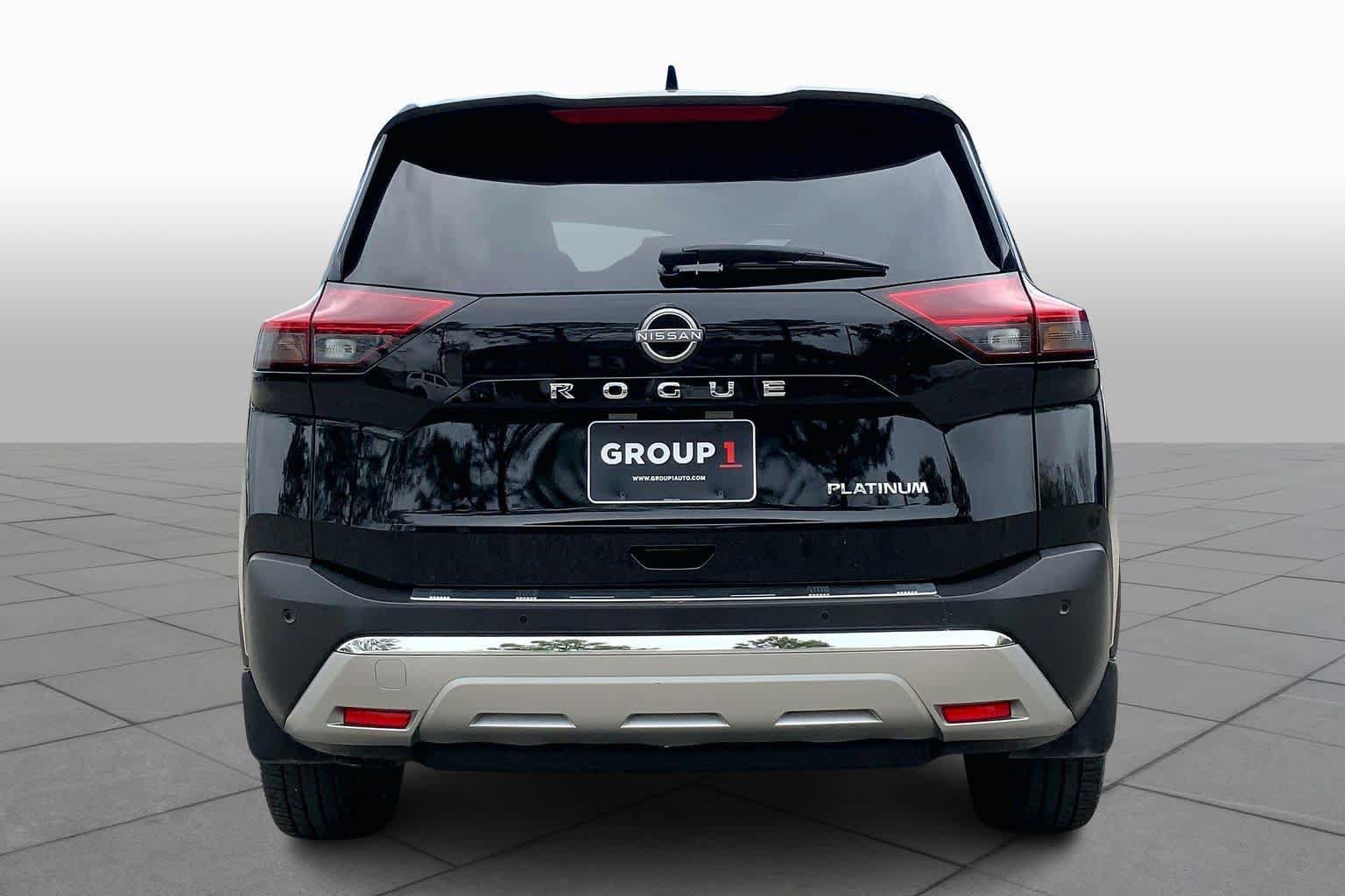 Used 2022 Nissan Rogue Platinum w/ Head-Up Display Package FWD image 5