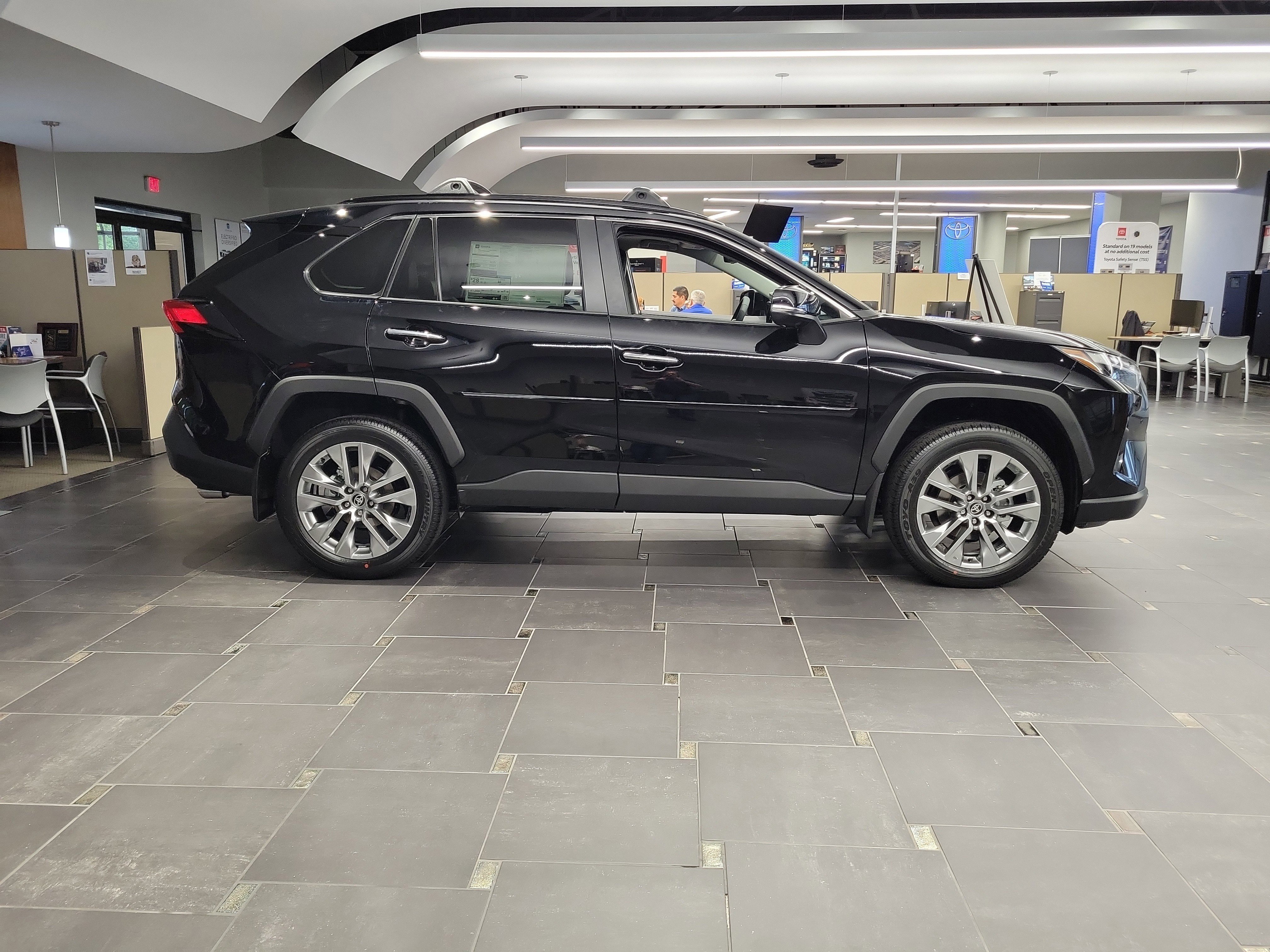 Certified 2025 Toyota RAV4 Limited image 2