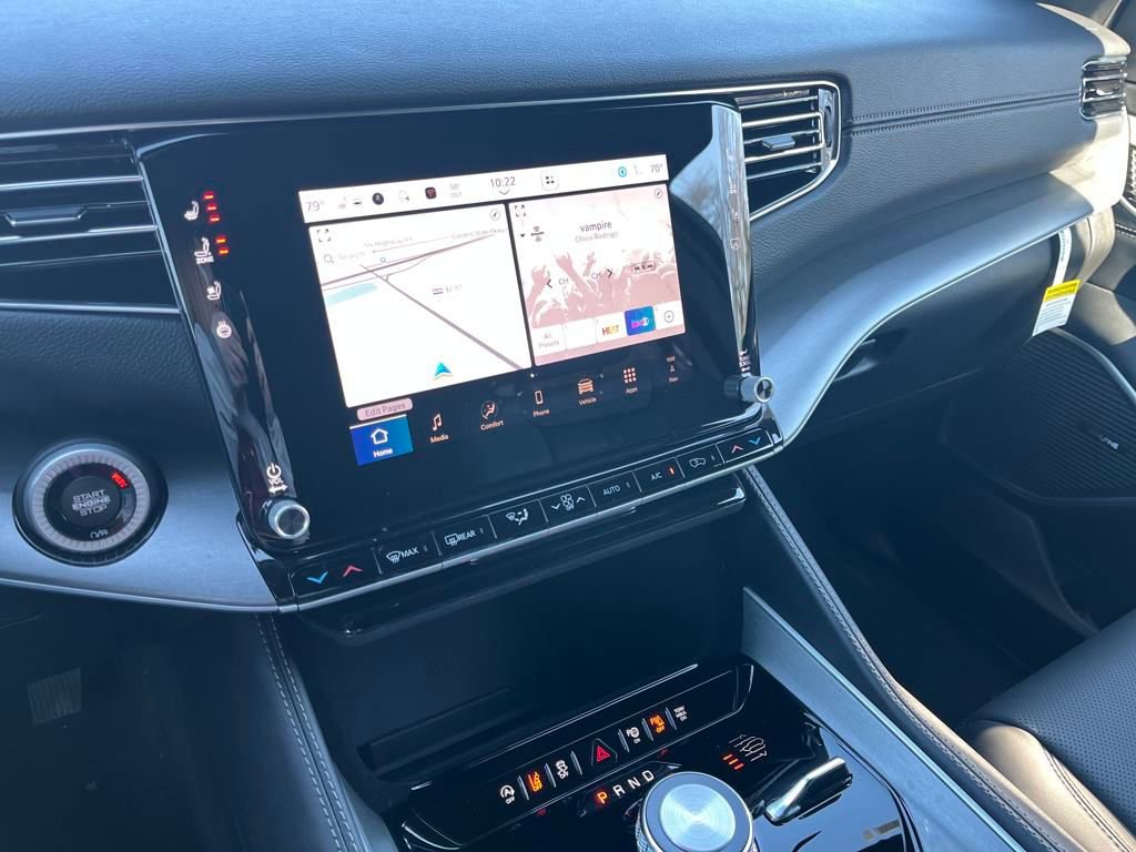 New 2025 Jeep Wagoneer L Series II w/ Convenience Group I image 13