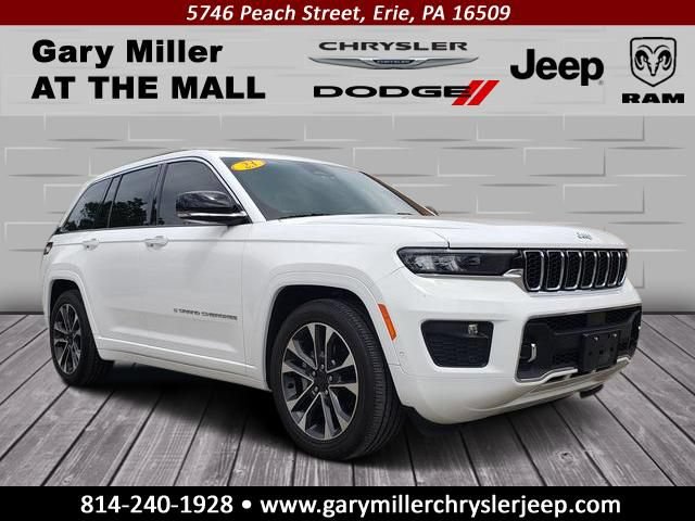 Used 2023 Jeep Grand Cherokee Overland w/ Luxury Tech Group IV AWD/4WD image 1