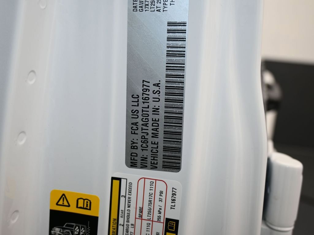 New 2026 Jeep Gladiator Willys image 16