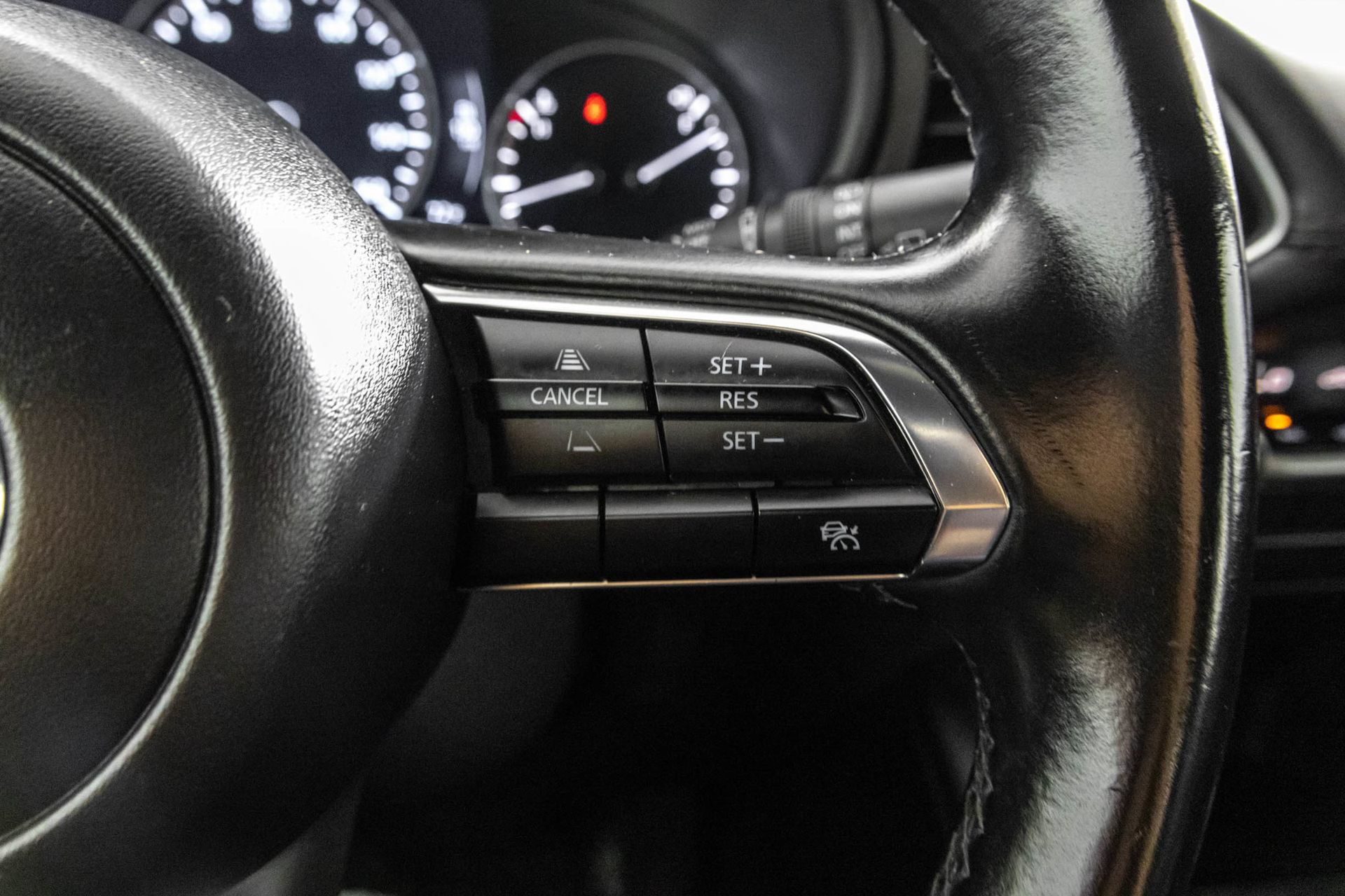 Used 2024 MAZDA MAZDA3 s FWD image 26