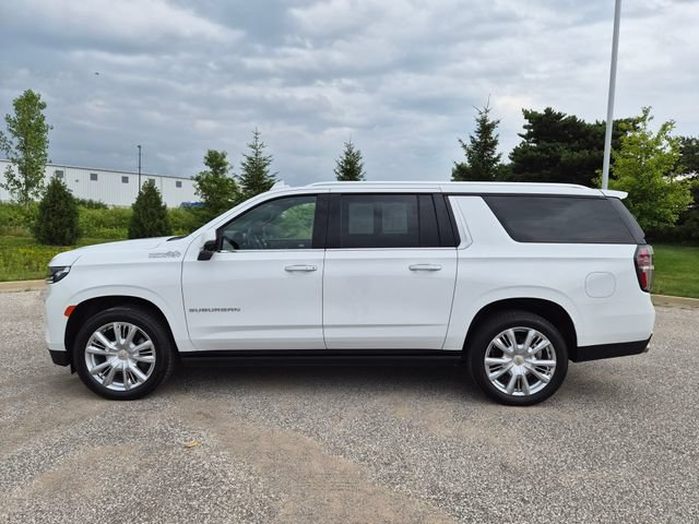 Used 2021 Chevrolet Suburban High Country w/ Premium Package AWD/4WD image 8