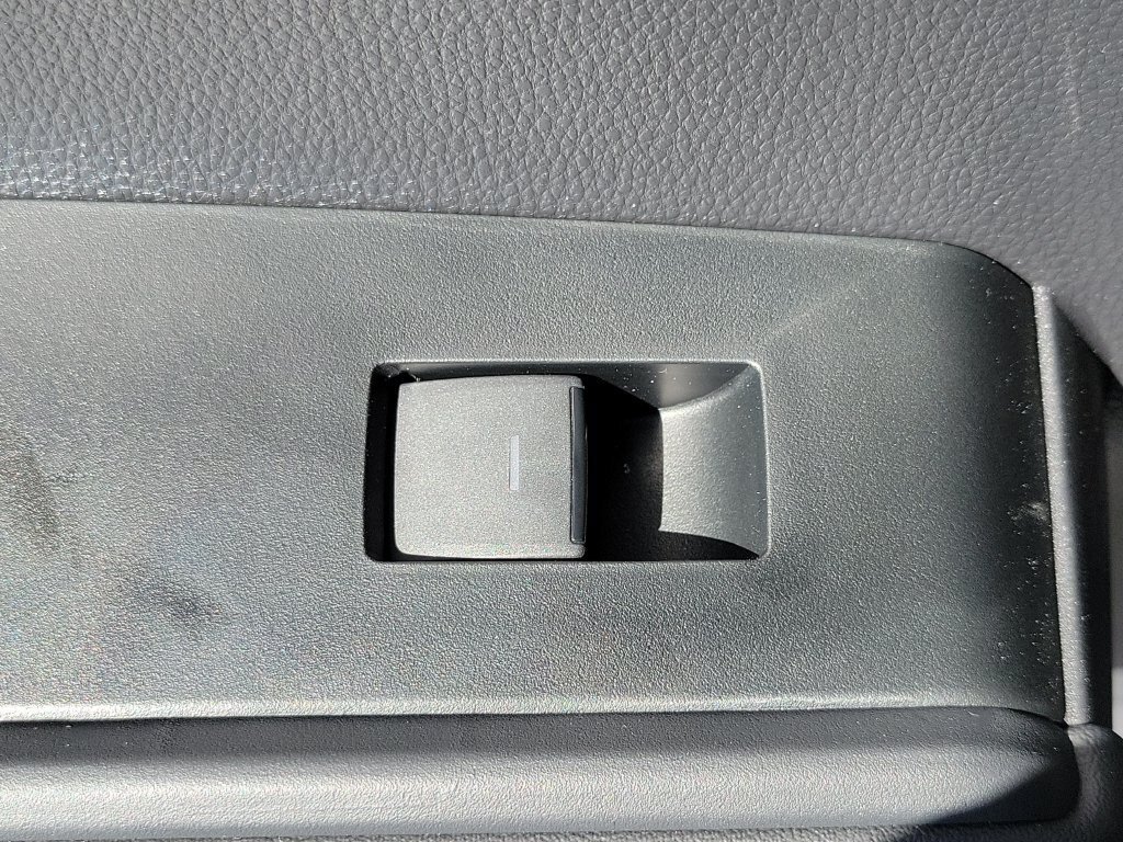 New 2026 Toyota Highlander XLE AWD/4WD image 18