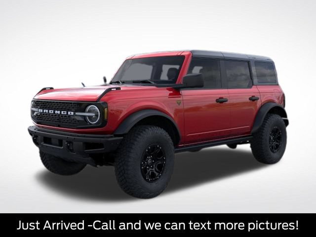 New 2026 Ford Bronco Badlands w/ Wildtrak Package