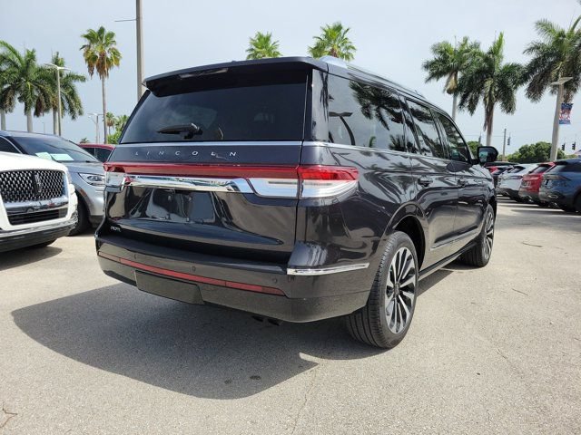 Certified 2024 Lincoln Navigator Reserve AWD/4WD image 6