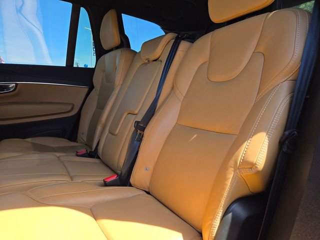Used 2023 Volvo XC90 T8 Ultimate w/ Lounge Package AWD/4WD image 9