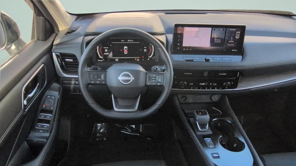 Certified 2025 Nissan Rogue Platinum FWD image 12