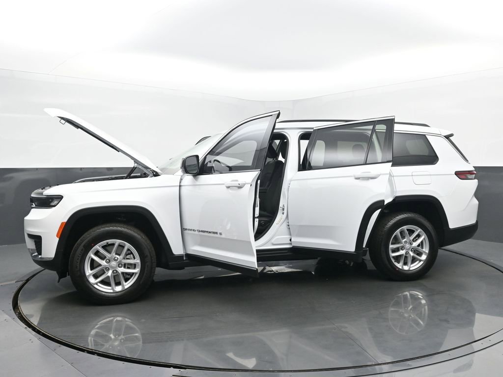 New 2025 Jeep Grand Cherokee L Laredo w/ Luxury Tech Group I image 57