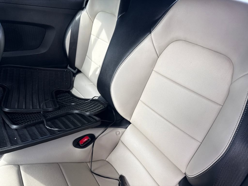 Used 2015 Ford Mustang GT Premium image 27