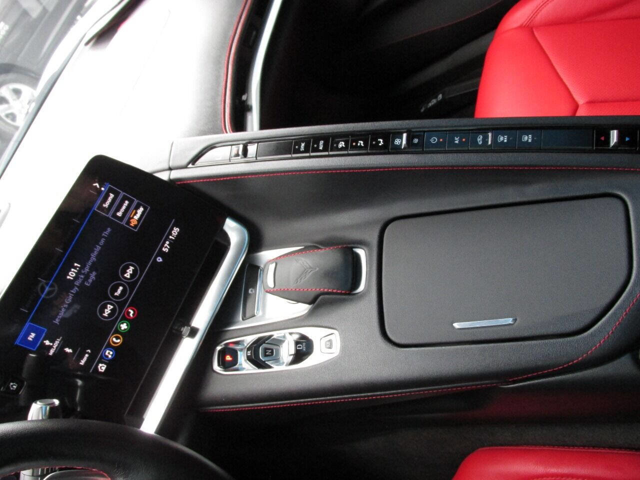 Used 2020 Chevrolet Corvette Stingray Coupe w/ Z51 Performance Package RWD image 76