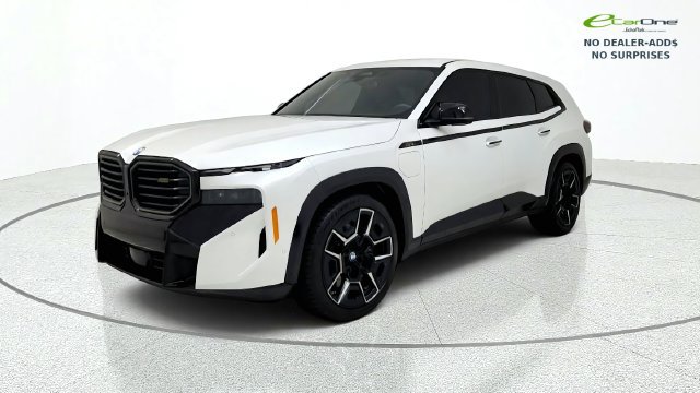 Used 2023 BMW XM AWD/4WD image 3