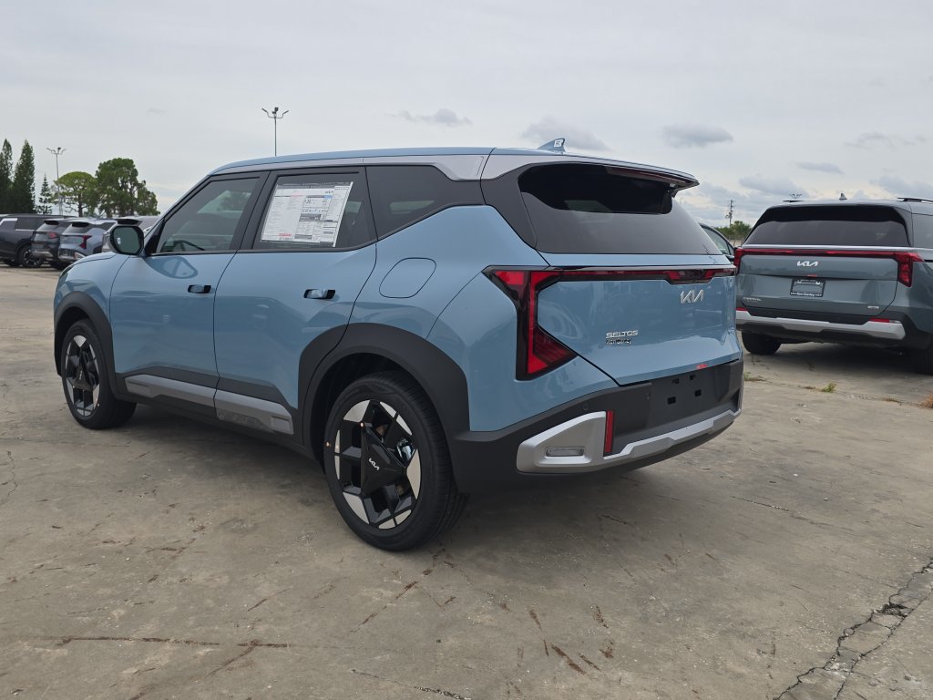 New 2027 Kia Seltos EX FWD image 6