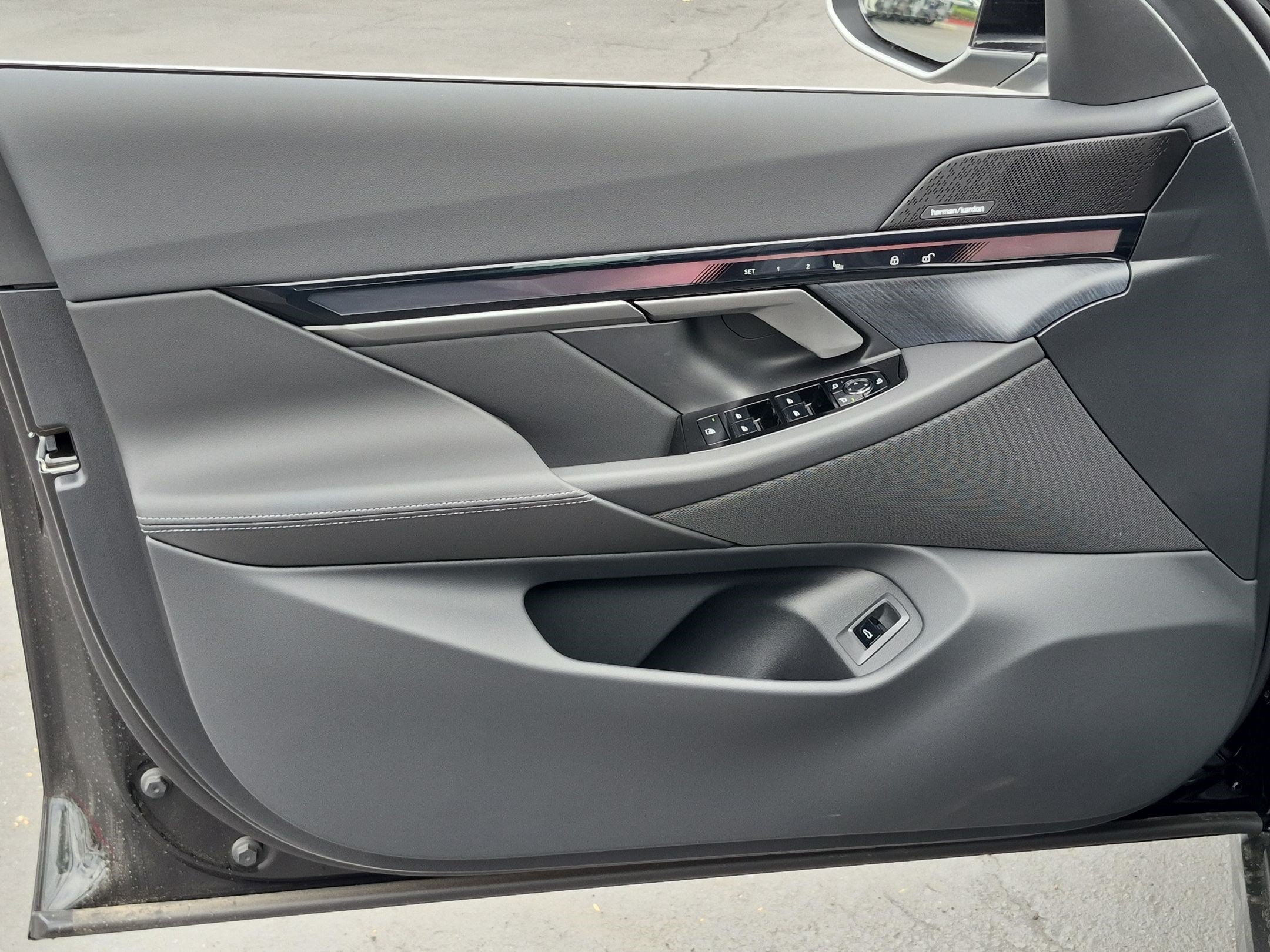 New 2027 BMW 530i w/ Convenience Package RWD image 14