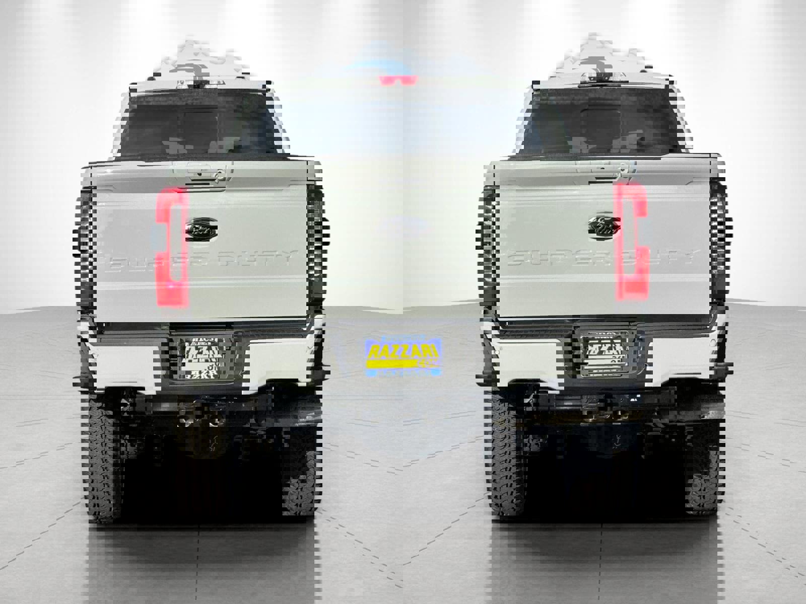 New 2025 Ford F250 XLT w/ Black Appearance Package image 4