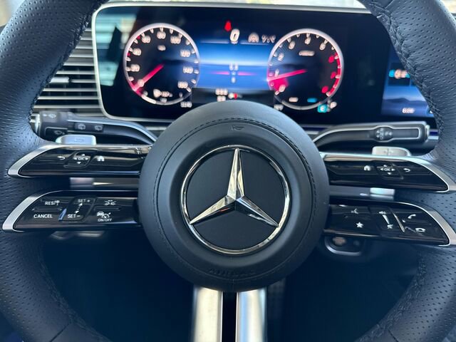 New 2026 Mercedes-Benz GLS 450 4MATIC image 23
