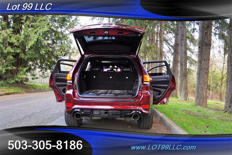 Used 2017 Jeep Grand Cherokee SRT AWD/4WD image 31