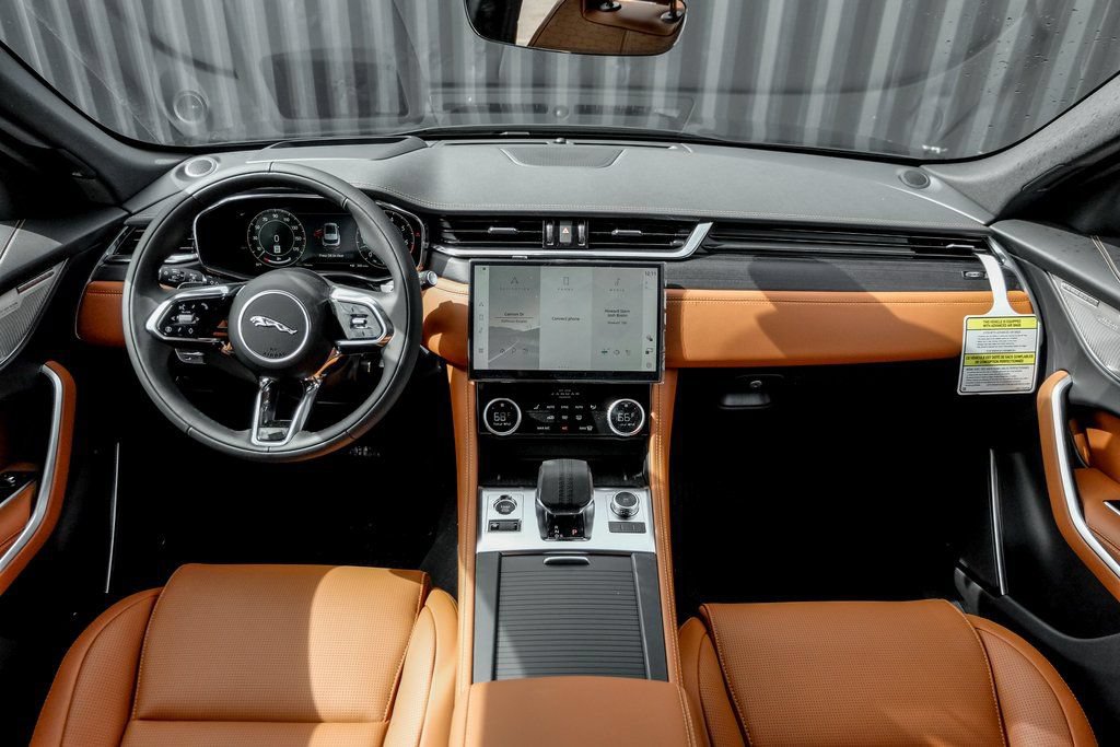New 2026 Jaguar F-PACE R-Dynamic S AWD/4WD image 19