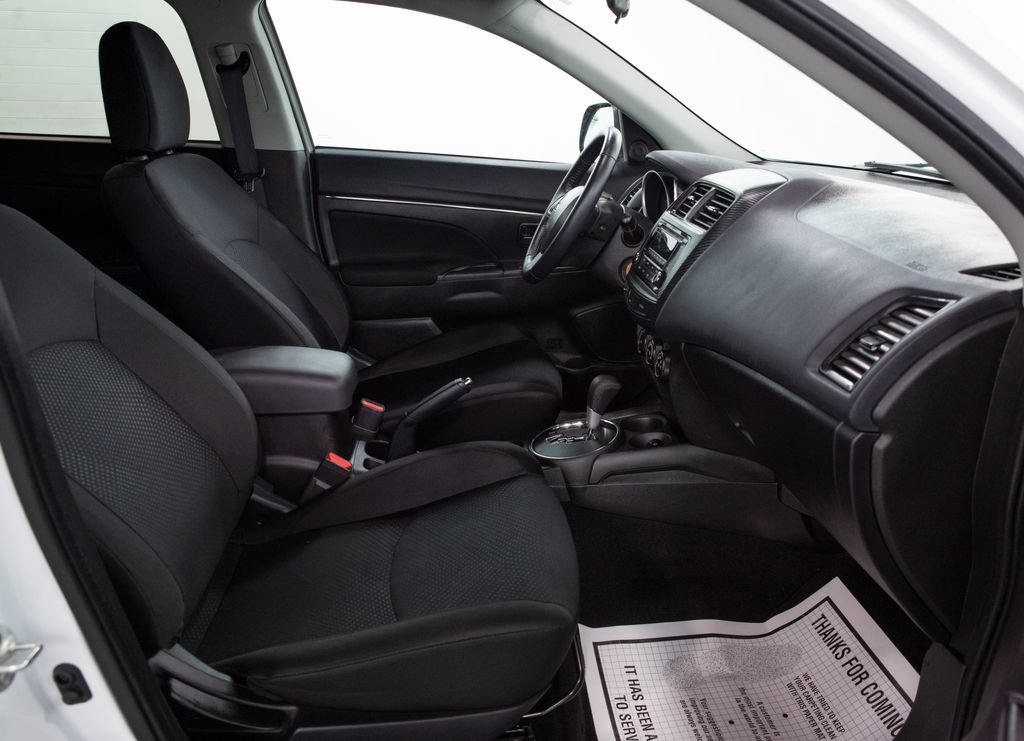 Used 2015 Mitsubishi Outlander Sport ES AWD/4WD image 16
