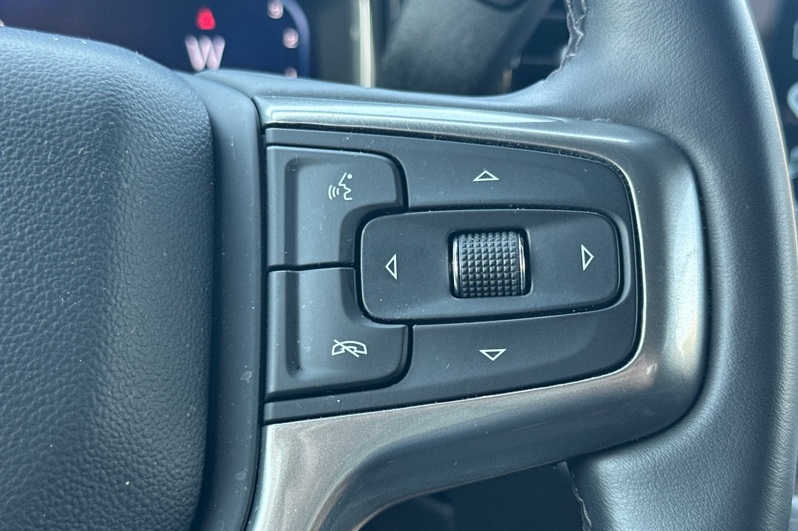 Used 2026 Chevrolet Silverado 1500 RST RWD image 36