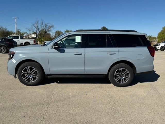 New 2025 Ford Expedition Active image 4