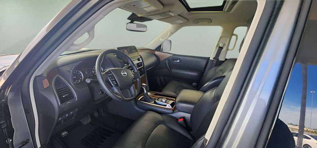 Used 2023 Nissan Armada SL image 16