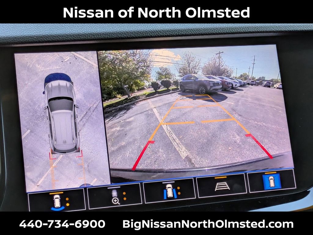 Used 2021 Buick Envision Avenir w/ Technology Package II image 17