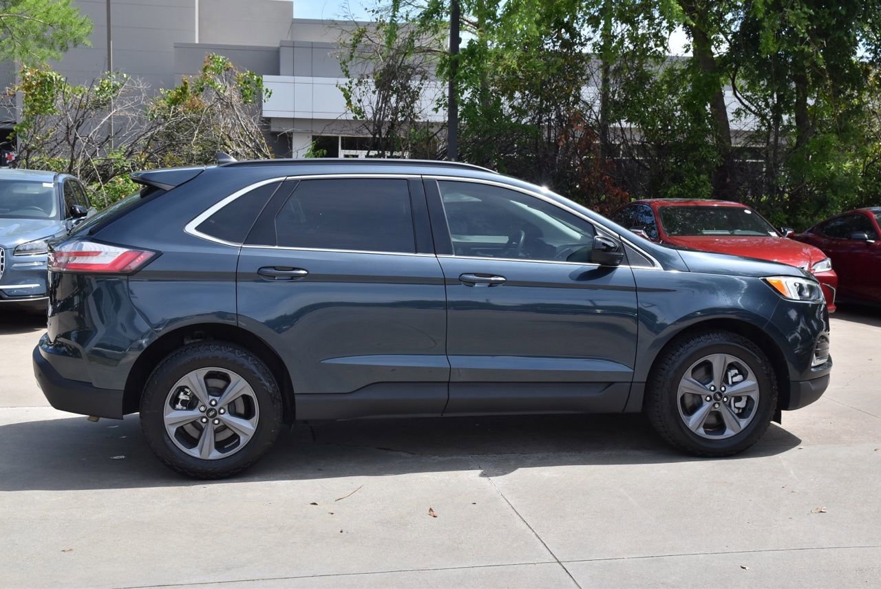 Certified 2022 Ford Edge SEL w/ Sport Appearance Package image 6