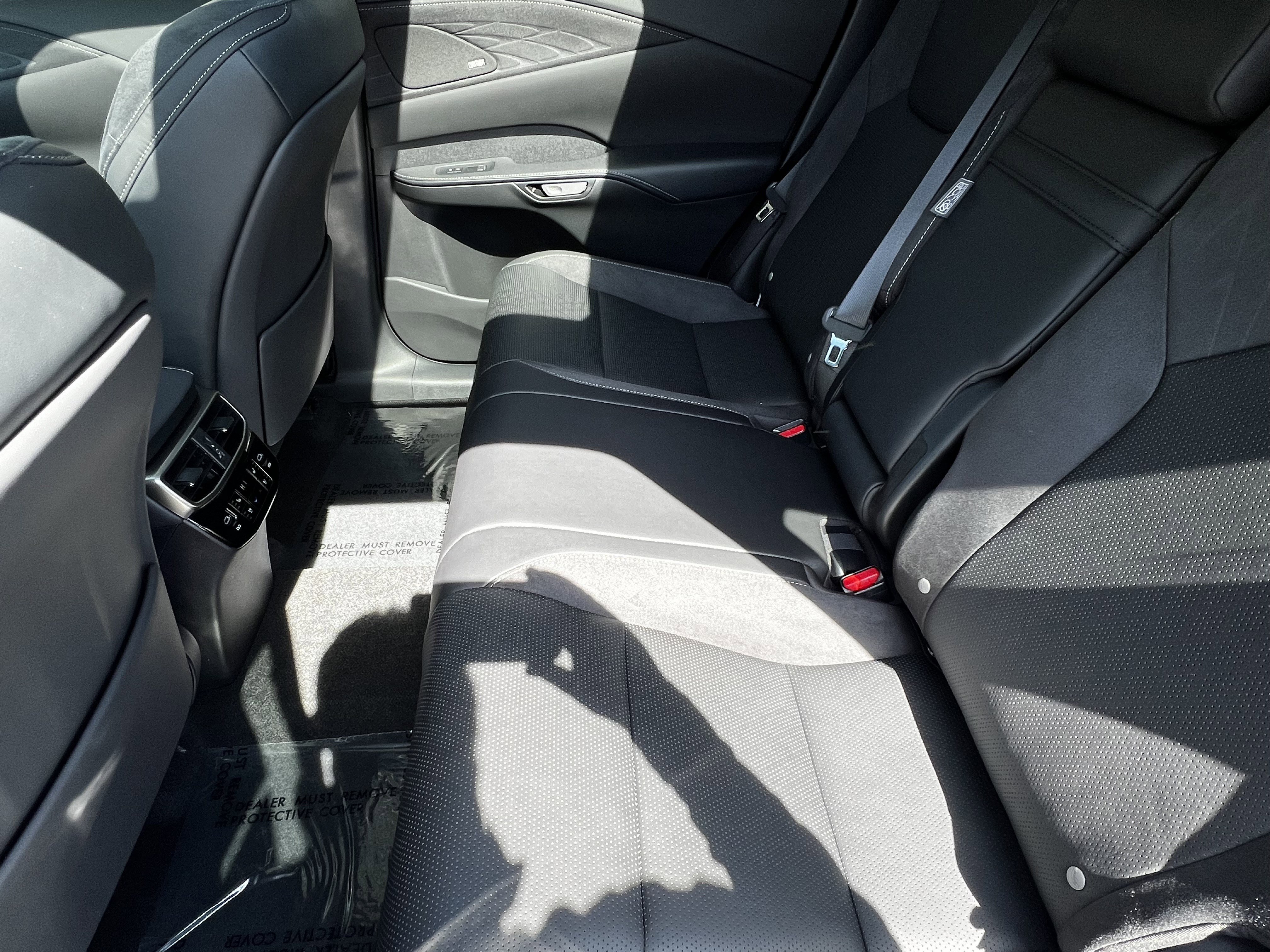 Used 2024 Lexus RX 350 350h Luxury image 30