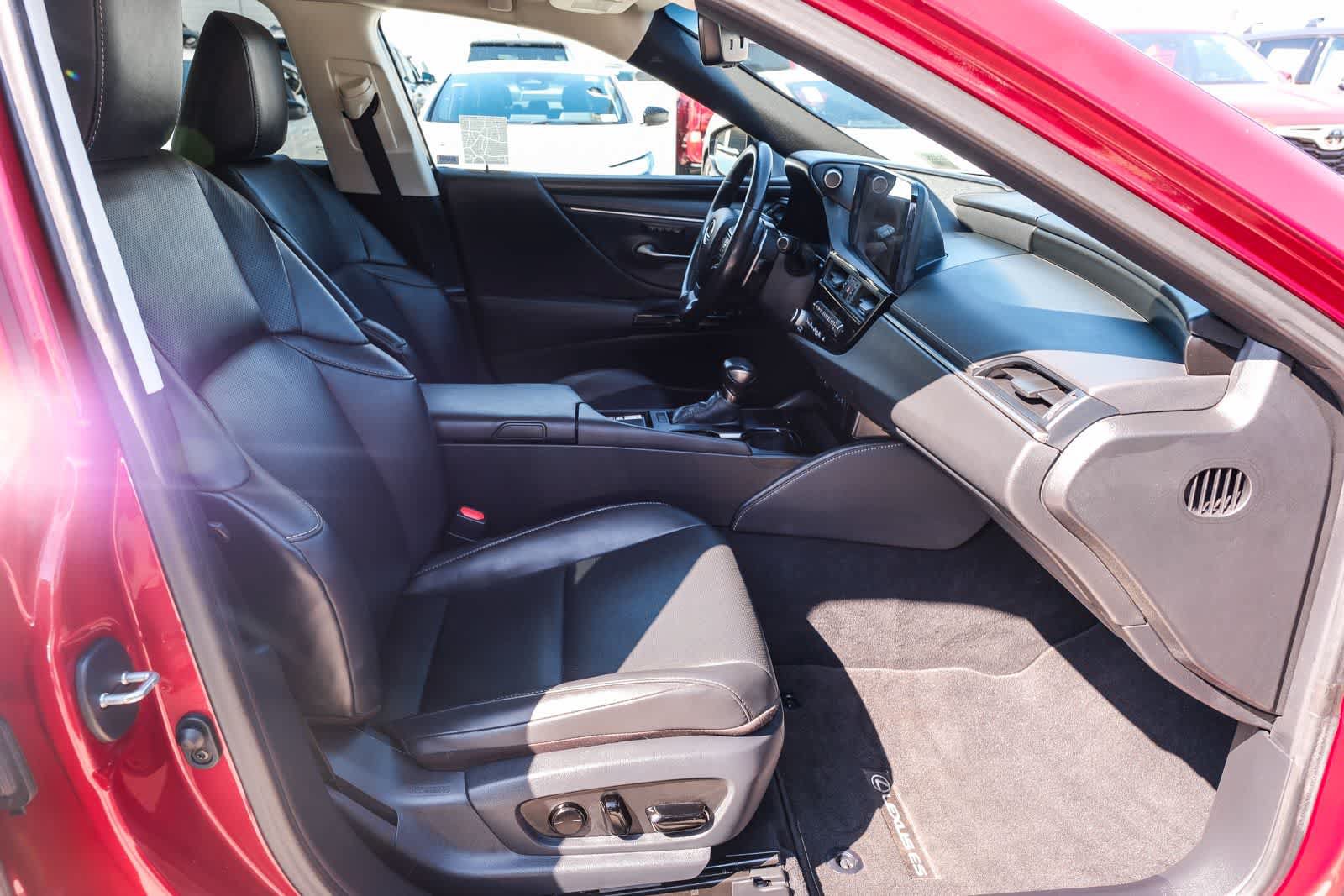Used 2023 Lexus ES 350 w/ Premium Package FWD image 19