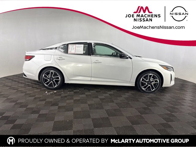 Certified 2025 Nissan Sentra SR image 5