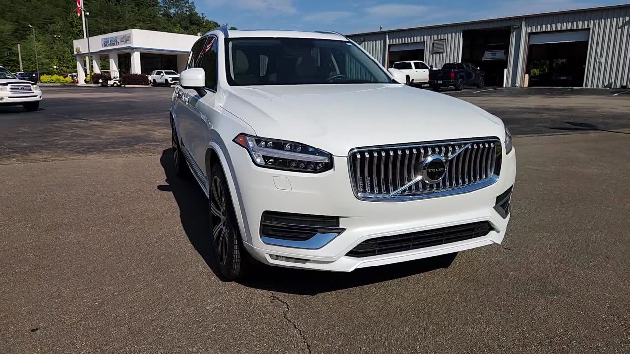 Used 2020 Volvo XC90 T6 Inscription image 2
