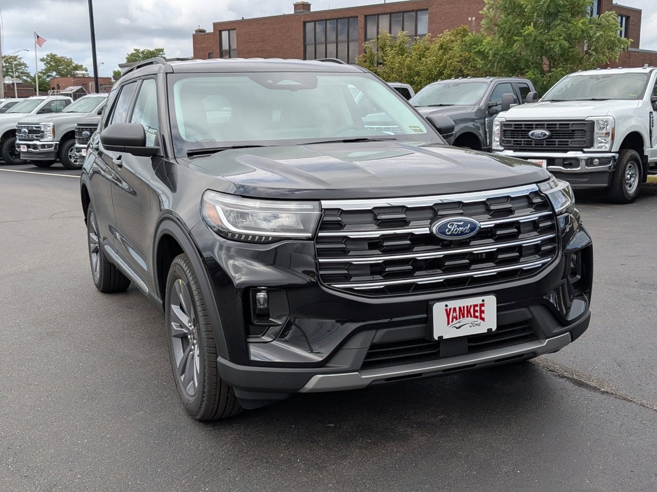 New 2025 Ford Explorer Active