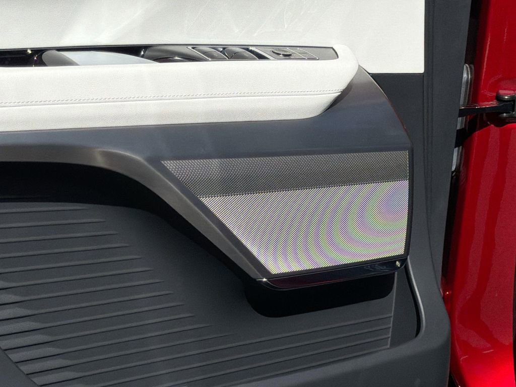 New 2026 Cadillac Vistiq Premium Luxury AWD/4WD image 22