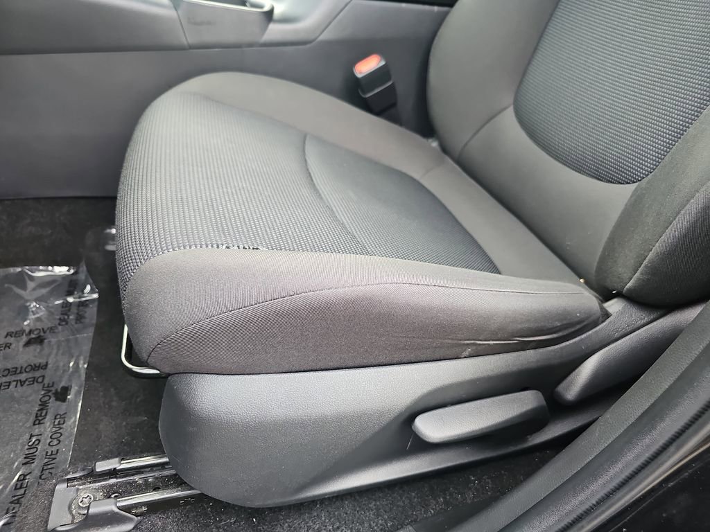 Used 2024 Toyota RAV4 LE image 34