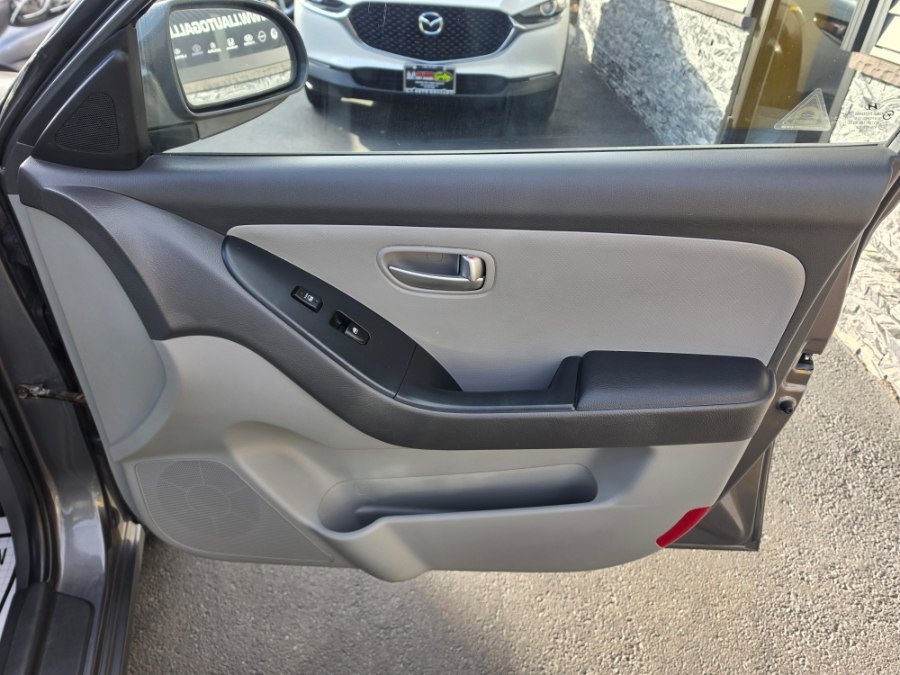 Used 2008 Hyundai Elantra SE FWD image 39