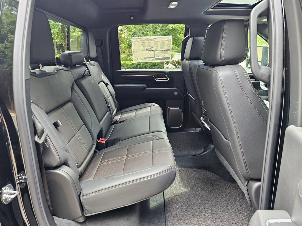 New 2026 Chevrolet Silverado 2500 High Country w/ Midnight Edition AWD/4WD image 12