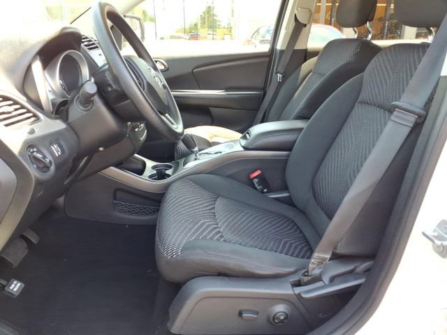 Used 2016 Dodge Journey SXT w/ Comfort/Convenience Group AWD/4WD image 12