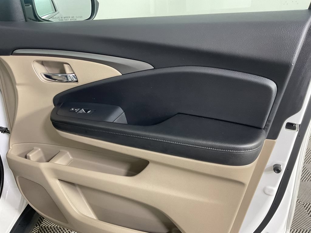 Used 2020 Honda Pilot EX image 26