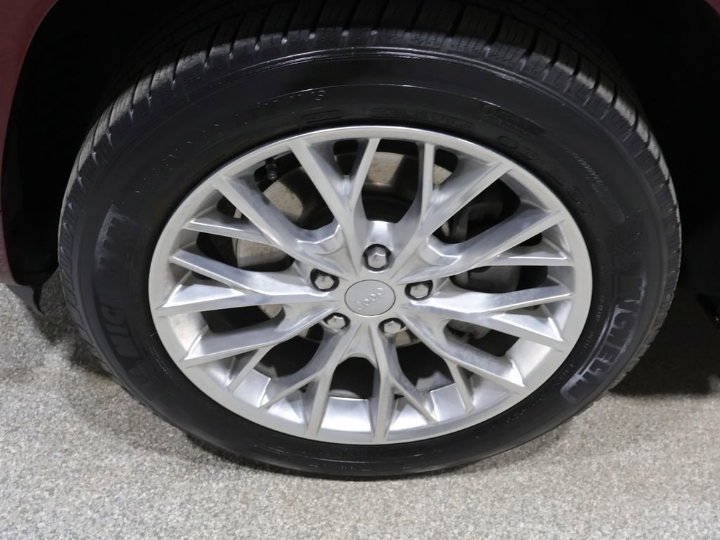 Certified 2021 Jeep Grand Cherokee L Summit w/ Advanced Protech Group IV AWD/4WD image 10