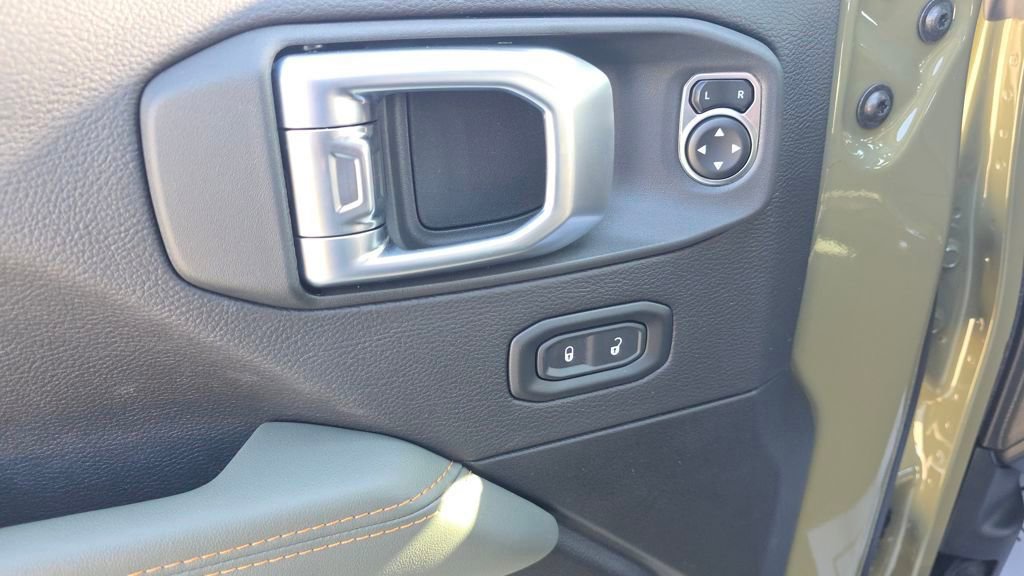 New 2026 Jeep Gladiator Mojave AWD/4WD image 23