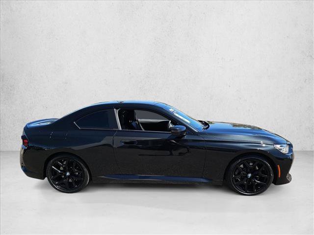 Used 2025 BMW 230i Coupe RWD image 4