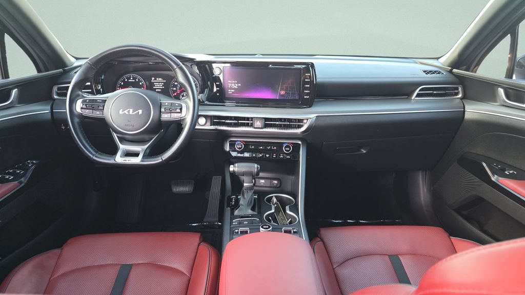 Used 2024 Kia K5 GT-Line w/ GT-Line Premium Package FWD image 11