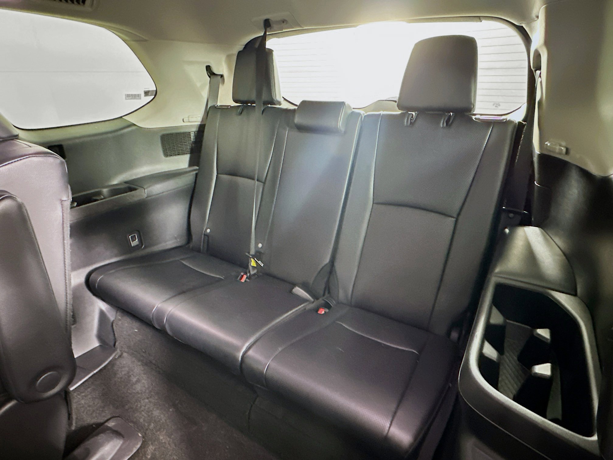 Used 2025 Toyota Grand Highlander AWD image 28