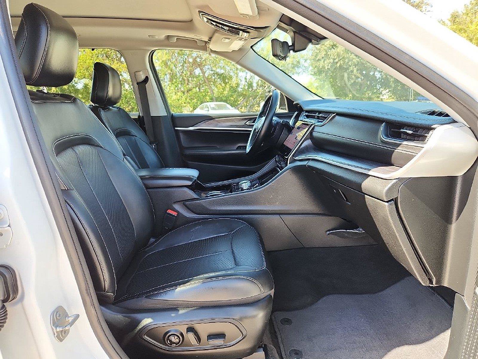 Used 2021 Jeep Grand Cherokee L Limited w/ Luxury Tech Group II AWD/4WD image 9